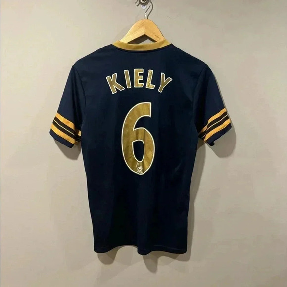 Tottenham Hotspur 2016-17 Away Football  Soccer Jersey - Picture 2 of 11